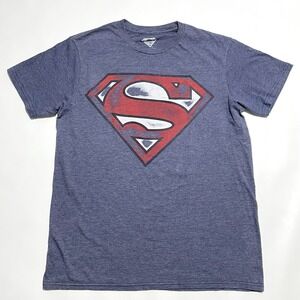 Superman Logo Blue Grey Mens Size Medium‎ Distressed Thrifted Vintage Style